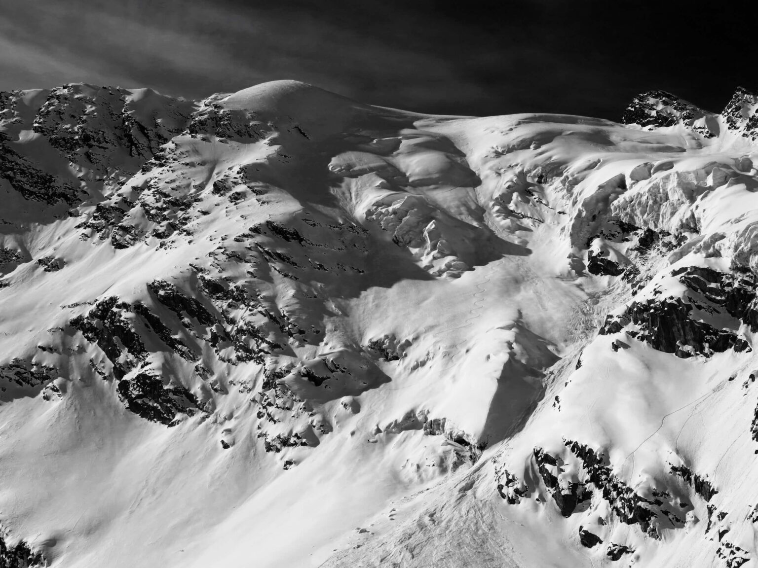 Heli-skiing with Soul Powder Guide